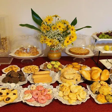 Alixia Bed & Breakfast 3*