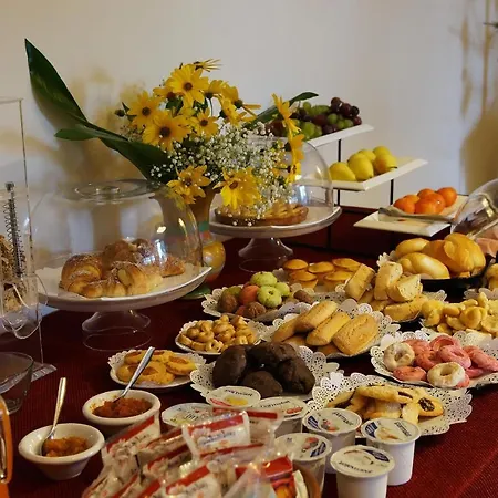 Alixia Bed & Breakfast 3*